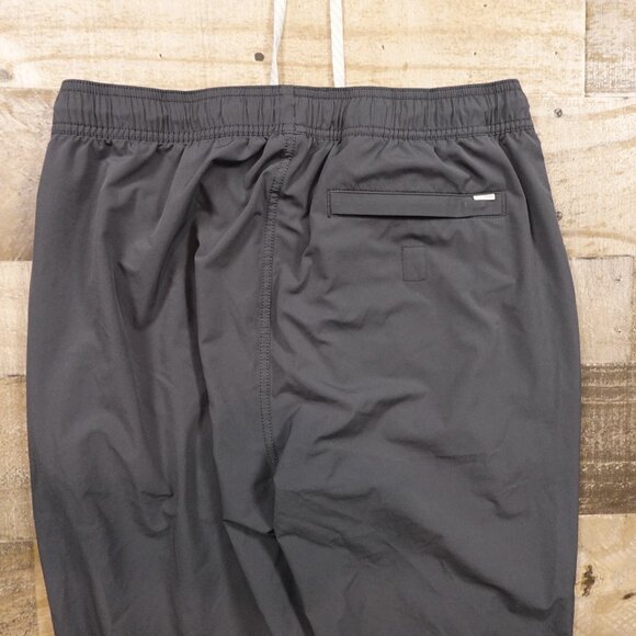 Vuori Kore Jogger men's medium charcoal lined athletic joggers - Picture 14 of 16